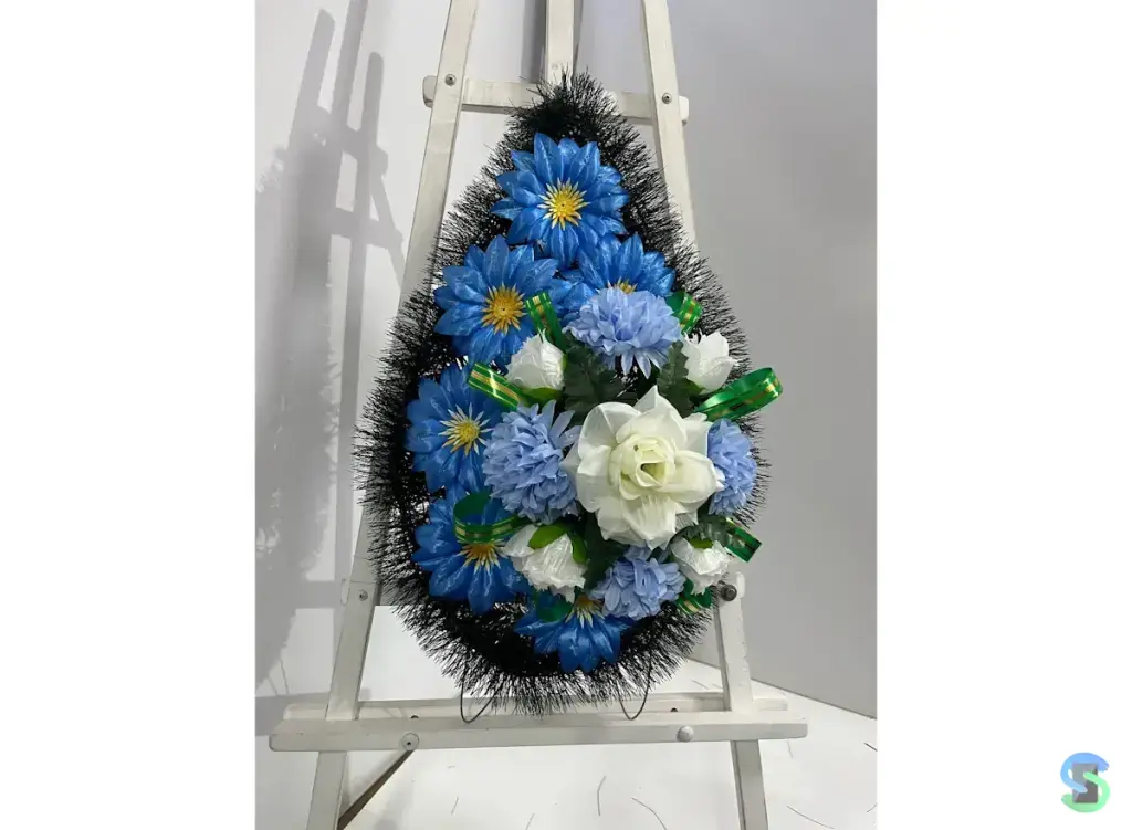 Венок ритуальный "Ручей" 55 см.