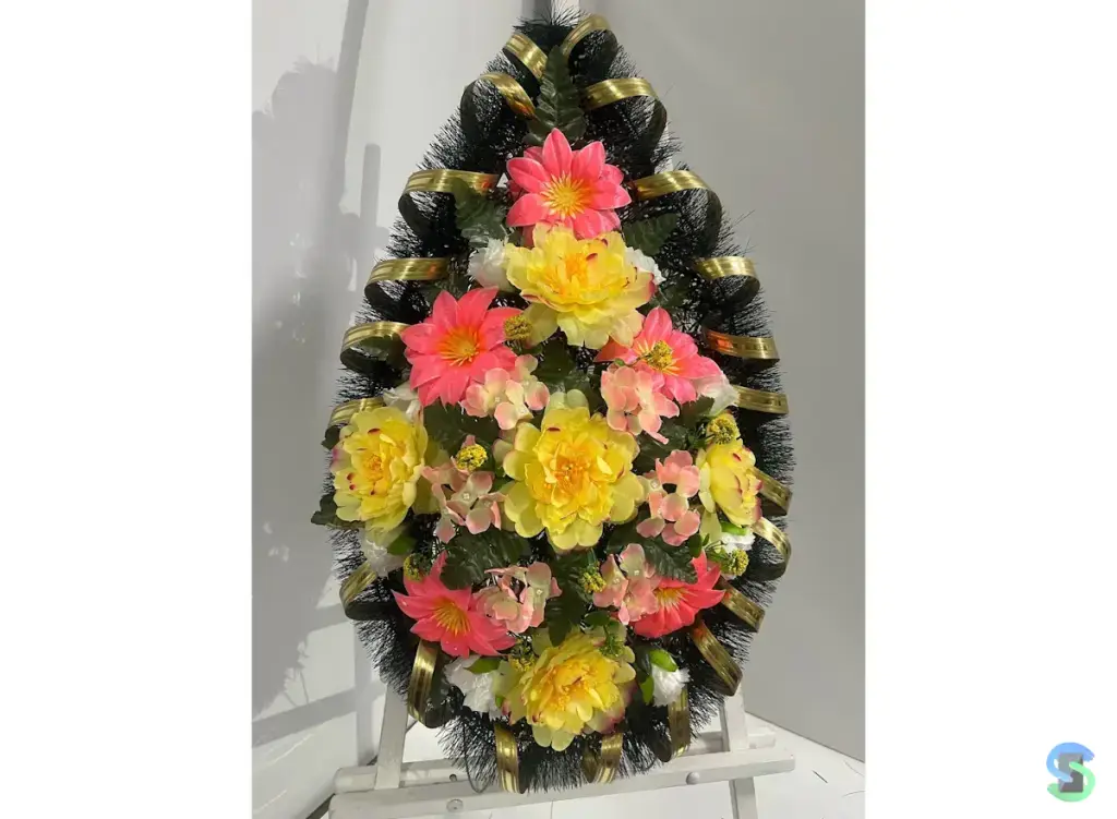 Венок ритуальный "Клумба" 75 см.