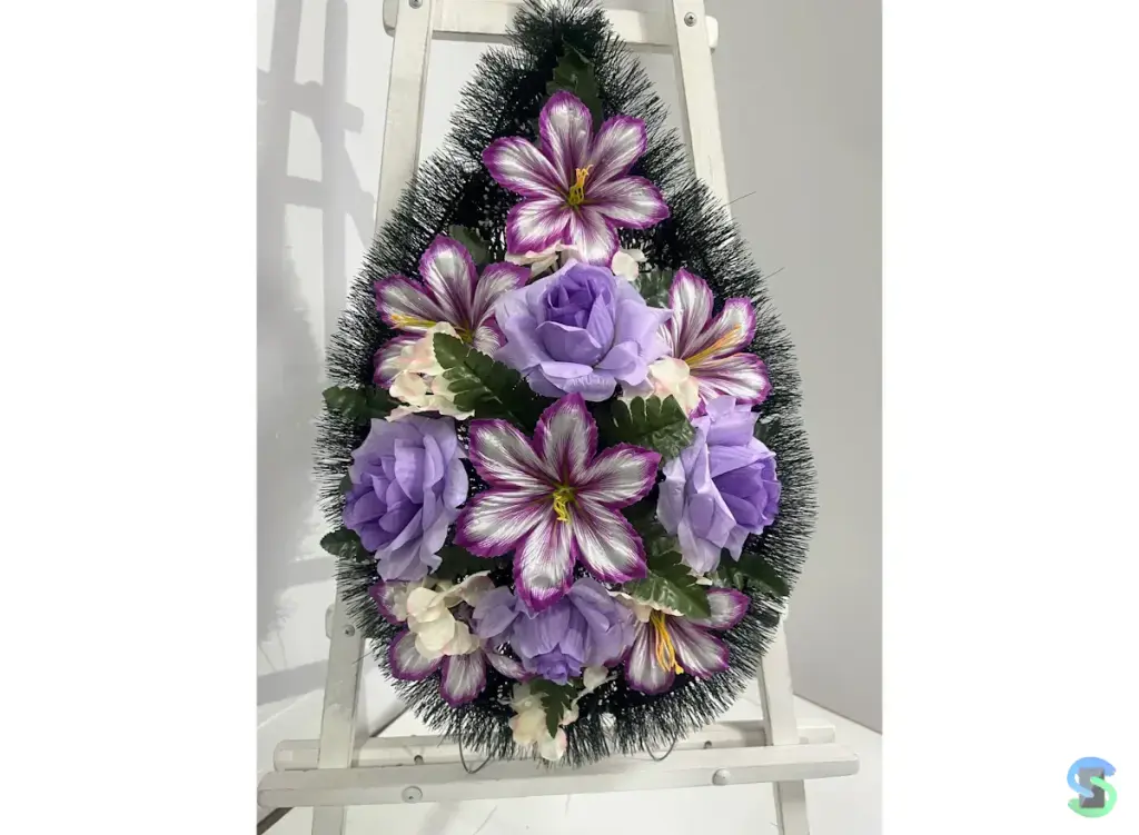 Венок траурный "Нежность" 55 см.