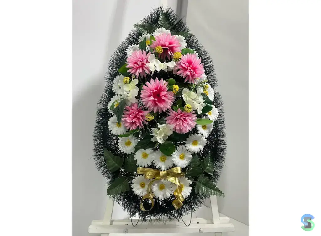 Венок ритуальный "Ваза ромашка" 75 см.