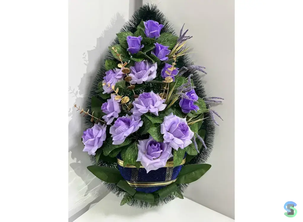 Венок ритуальный "Кашпо" (сиреневый) 75 см.